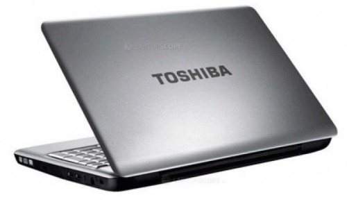 Toshiba SATELLITE L500D-16Q вид спереди